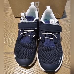 On Running Used Kids Shoes